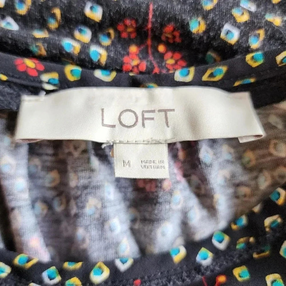 LOFT Blouse Top Womens Medium Black Geo Floral Print Keyhole Round Neck Pullover - Picture 3 of 7